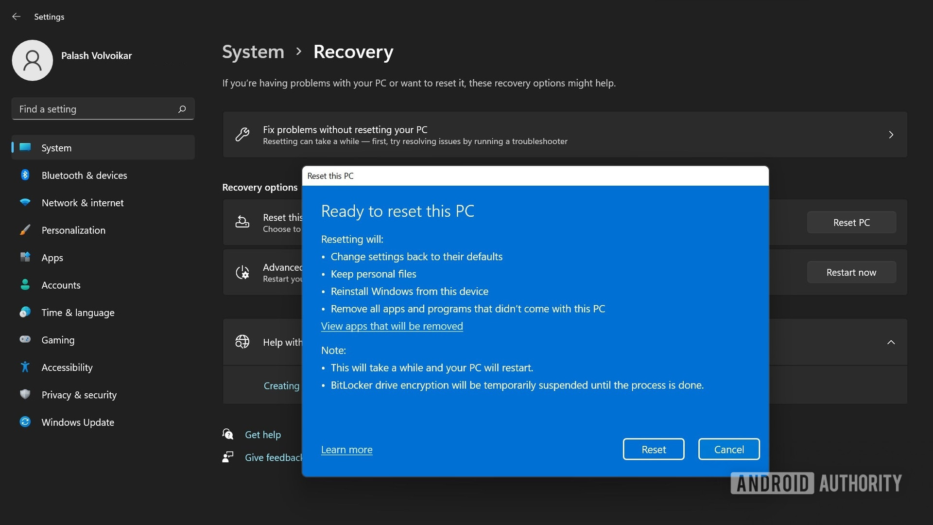 Windows 11 ready to reset with files dialog