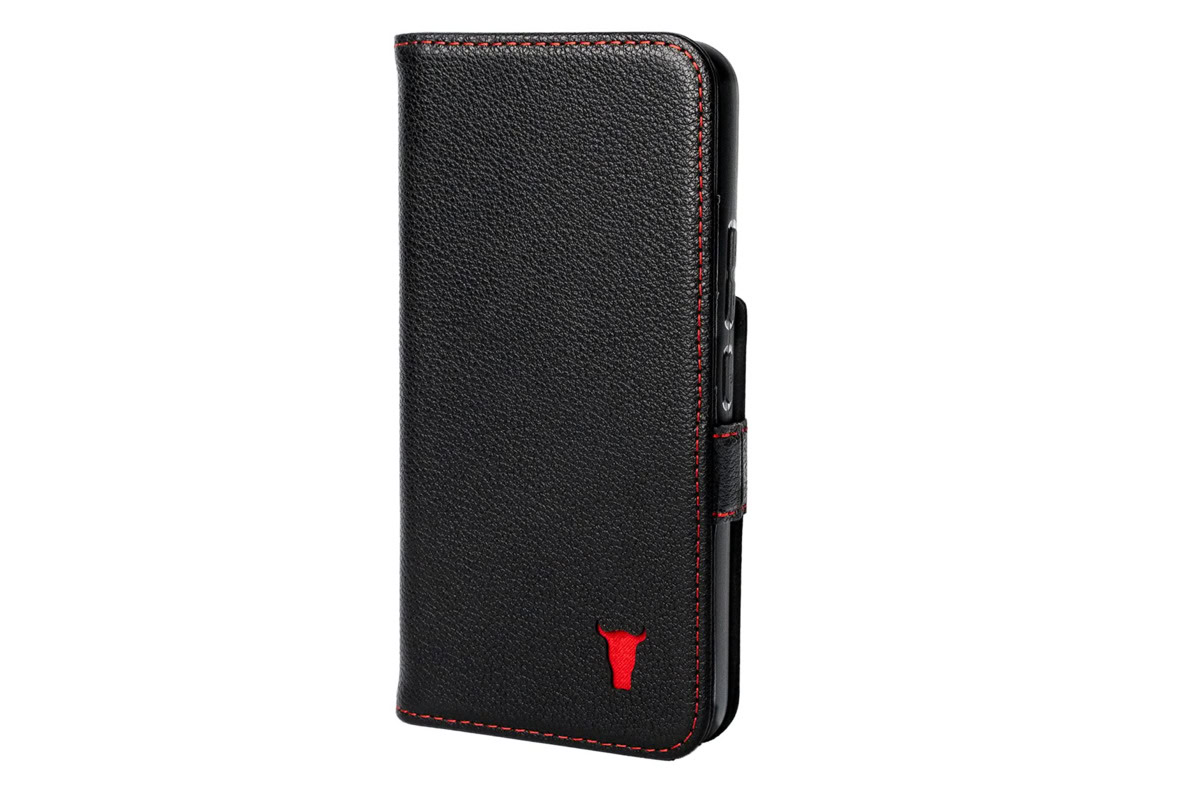 torro genuine leather wallet with three card slots and a cash pocket