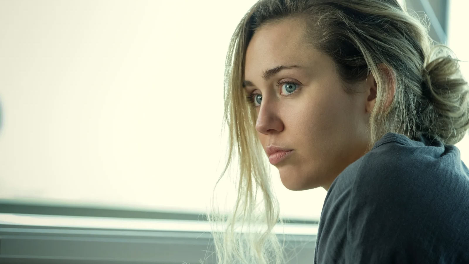 Miley Cyrus in Black Mirror - best british shows on netflix