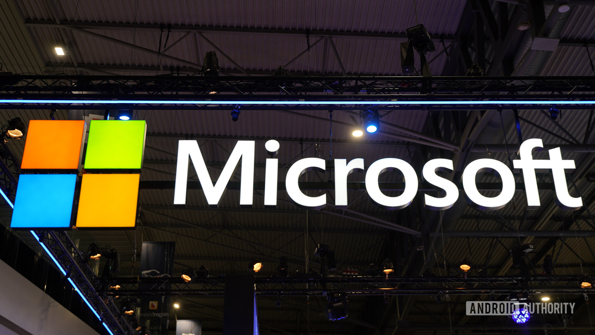 Microsoft logo centered MWC 2022