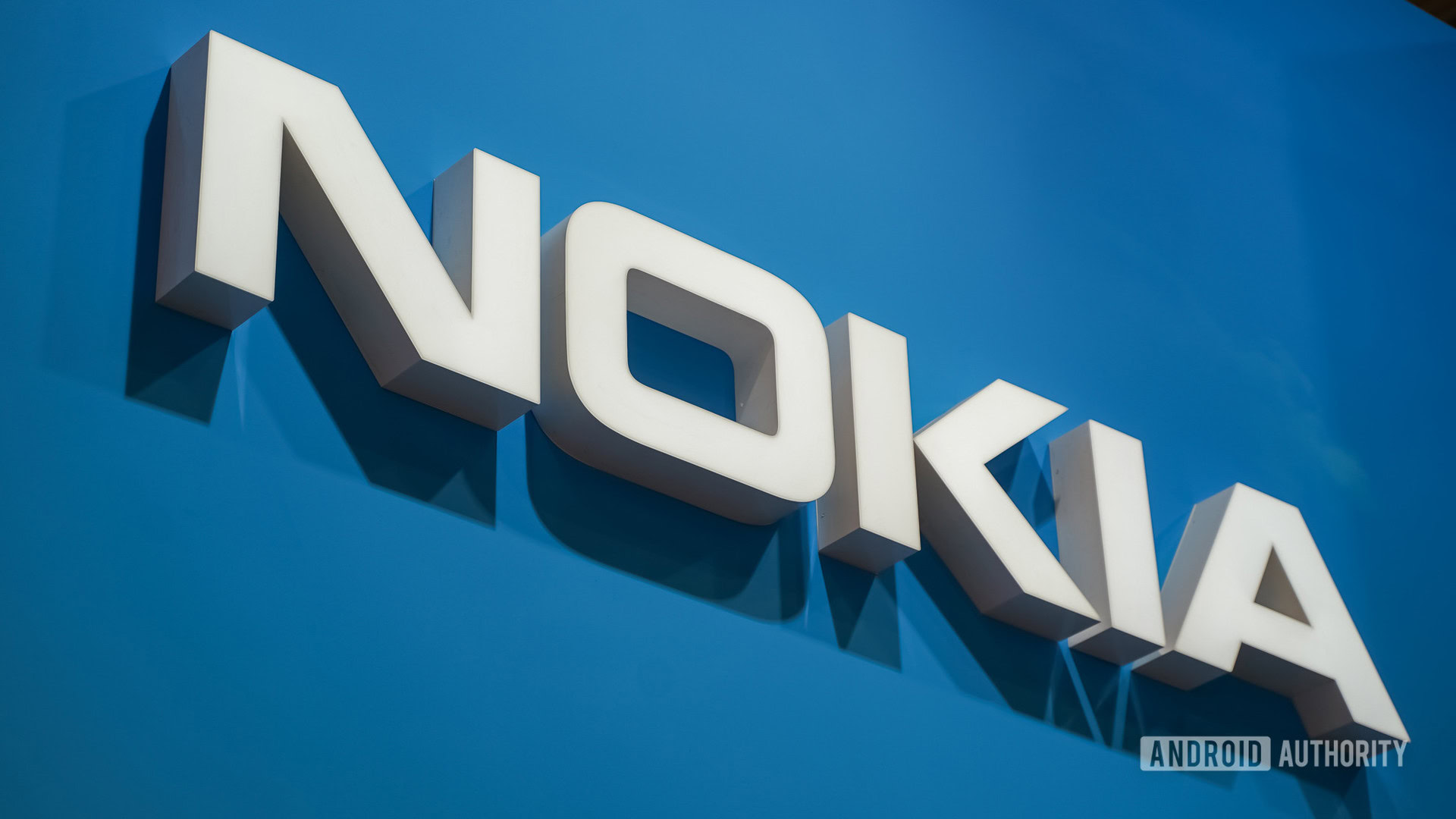 Nokia logo angled on blue MWC 2022