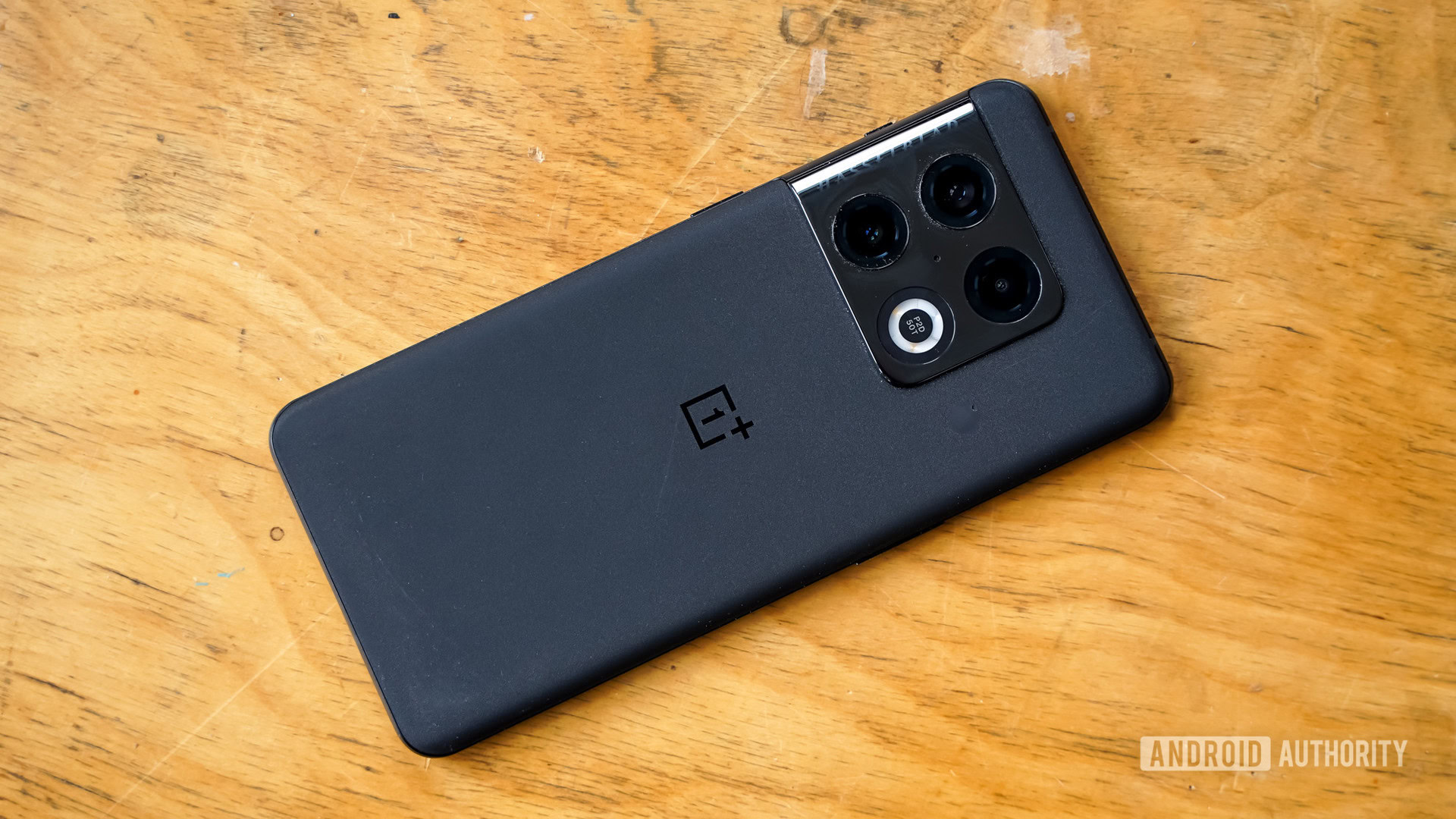 OnePlus 10 Pro is coming and here is all you can expect!