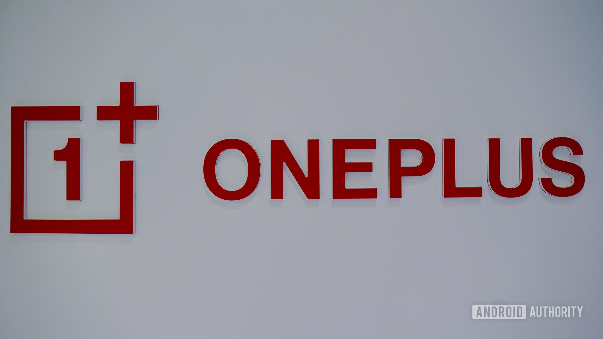 OnePlus logo straight on white MWC 2022 OnePlus logo straight on white MWC 2022