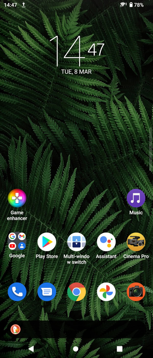 Sony Xperia 1 III Android 12 homescreen screenshot