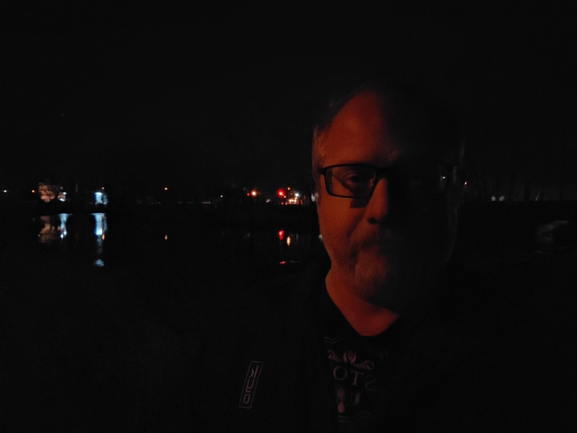 Xiaomi 12 Pro Photo Sample Night Selfie