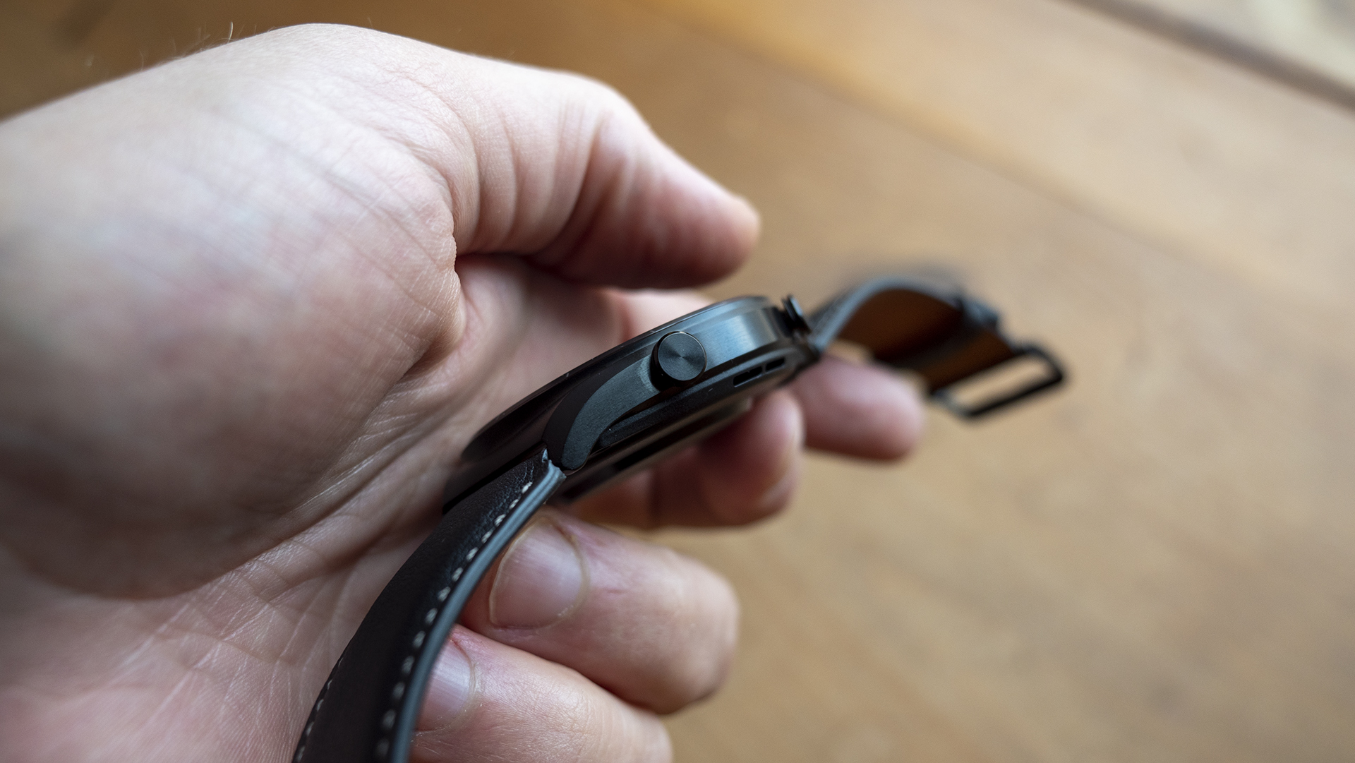 Xiaomi Watch S1 Review Buttons