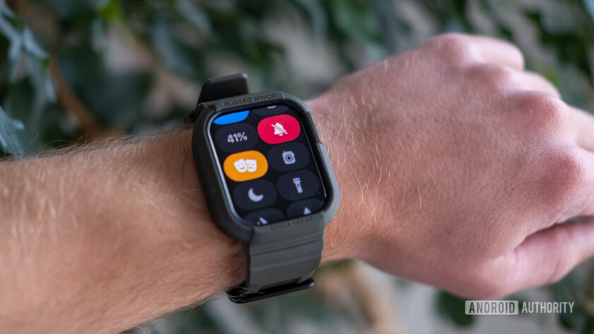What is Theater Mode on the Apple Watch? - Android Authority