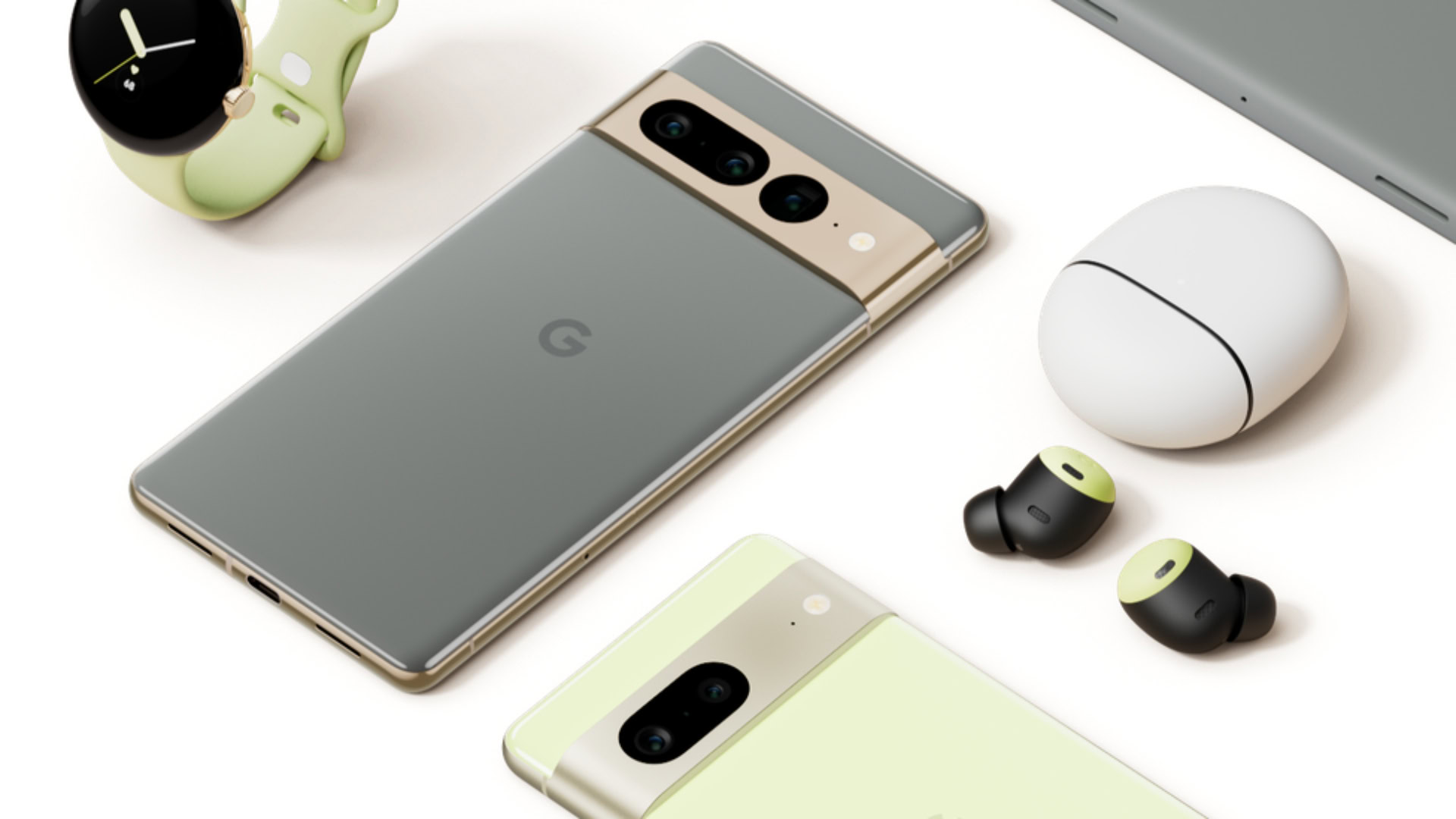 google io 2022 familyshot Pixel 7 series: pixel watch, pixel tablet, pixel buds pro