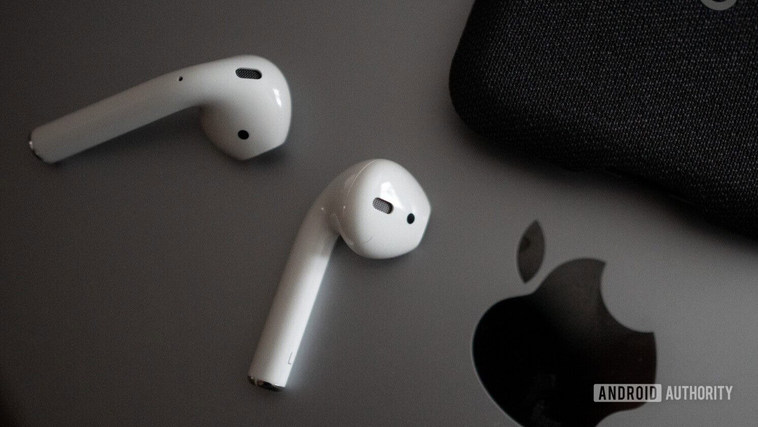 Apple AirPods 2 vs AirPods 3: Which to buy? - Android Authority