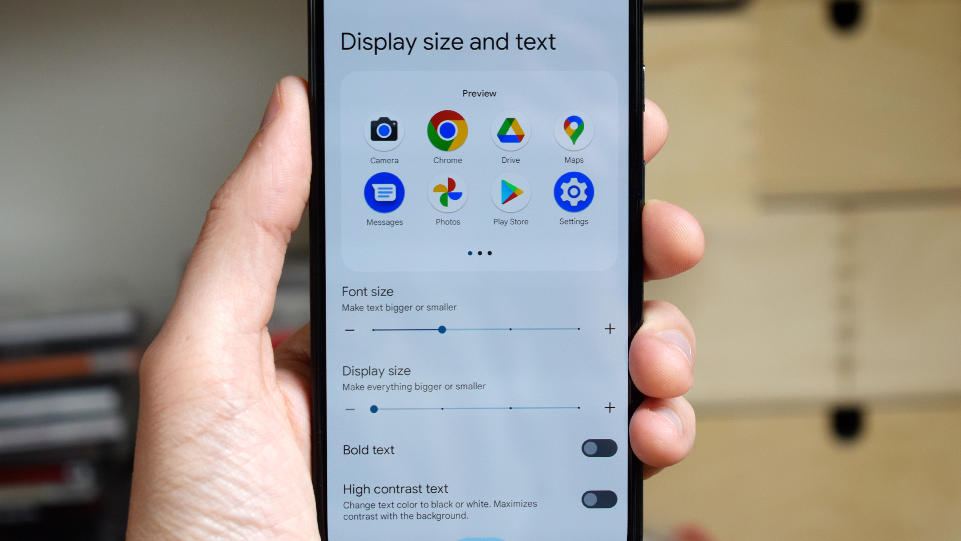 Android 13 screen and text settings