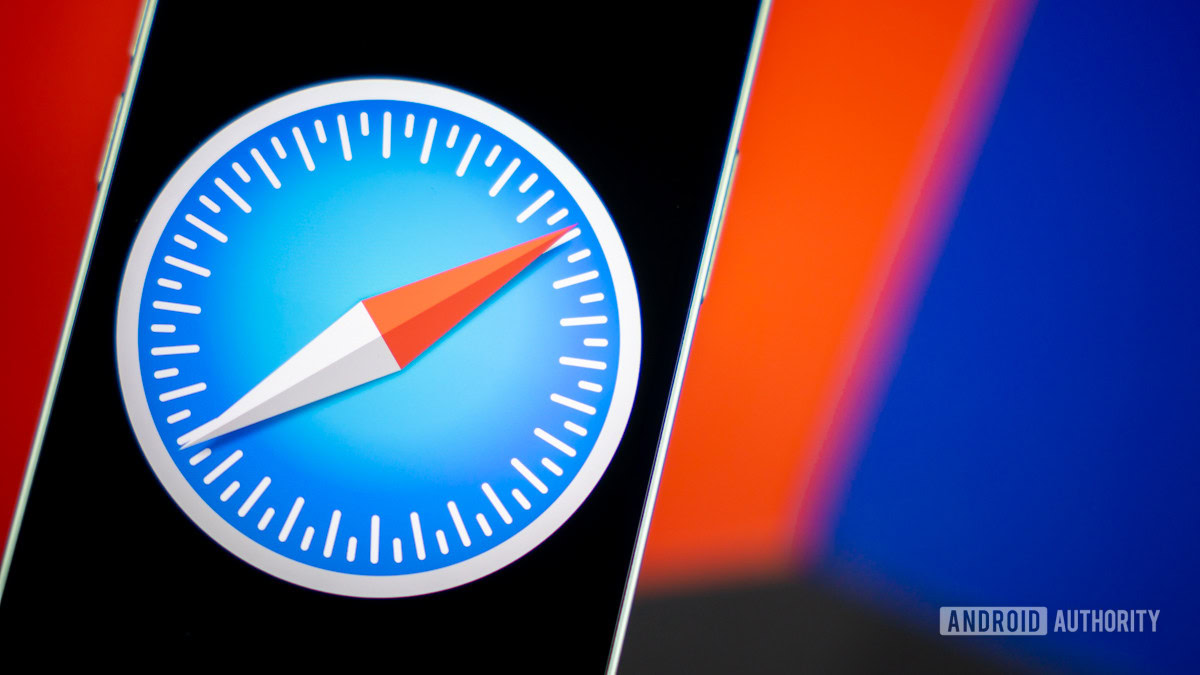 How to add favorites on Safari