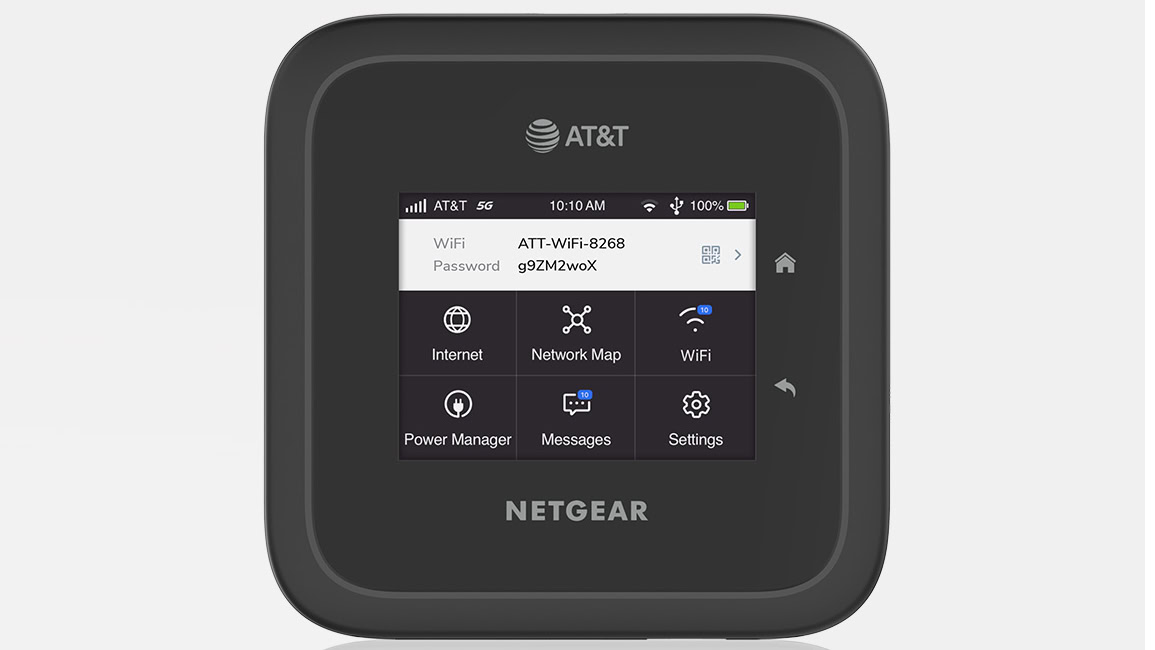 NETGEAR Nighthawk M6 Pro 1