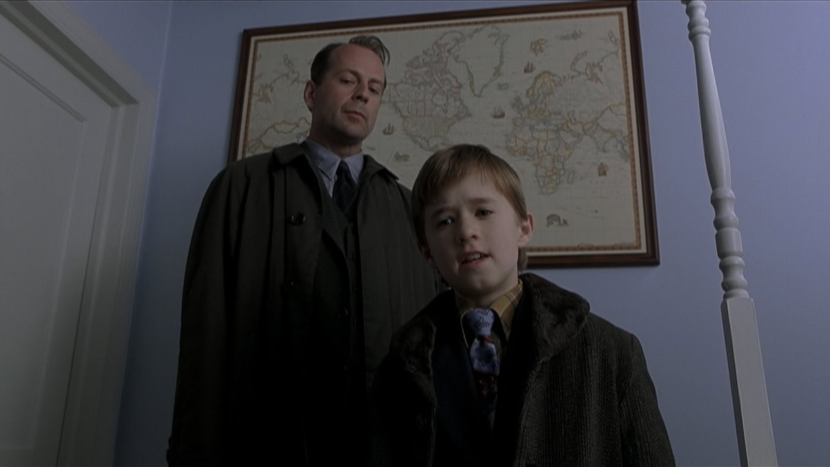 Bruce Willis and Haley Joel Osment in The Sixth Sense