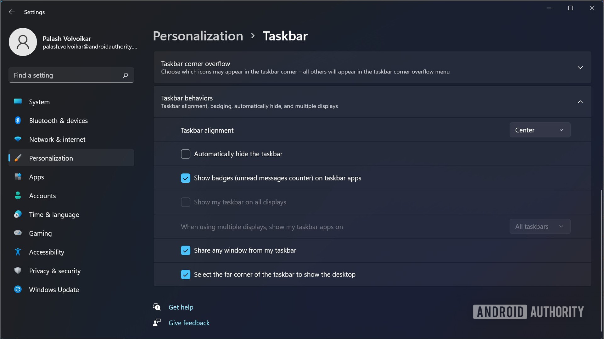 Windows 11 taskbar behavior options