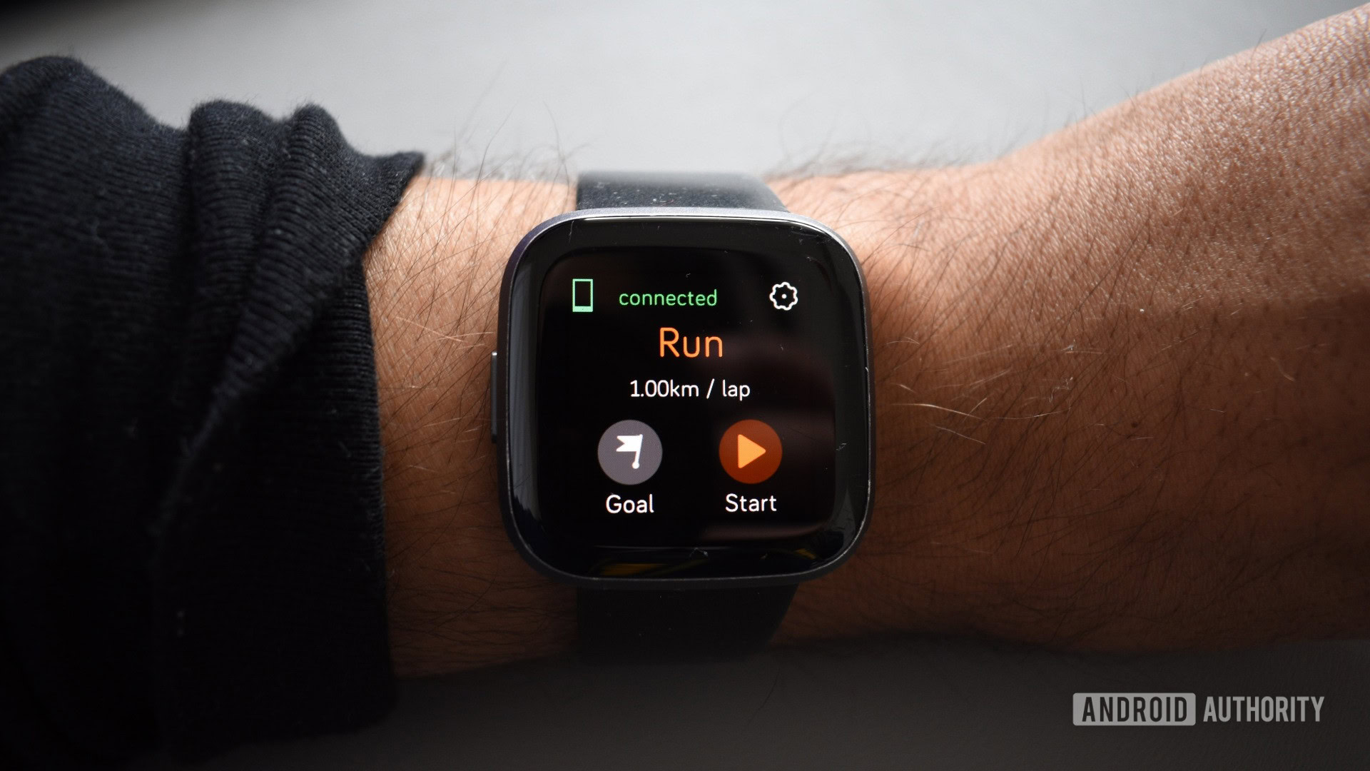 fitbit versa 2 exercise run screen auto pause