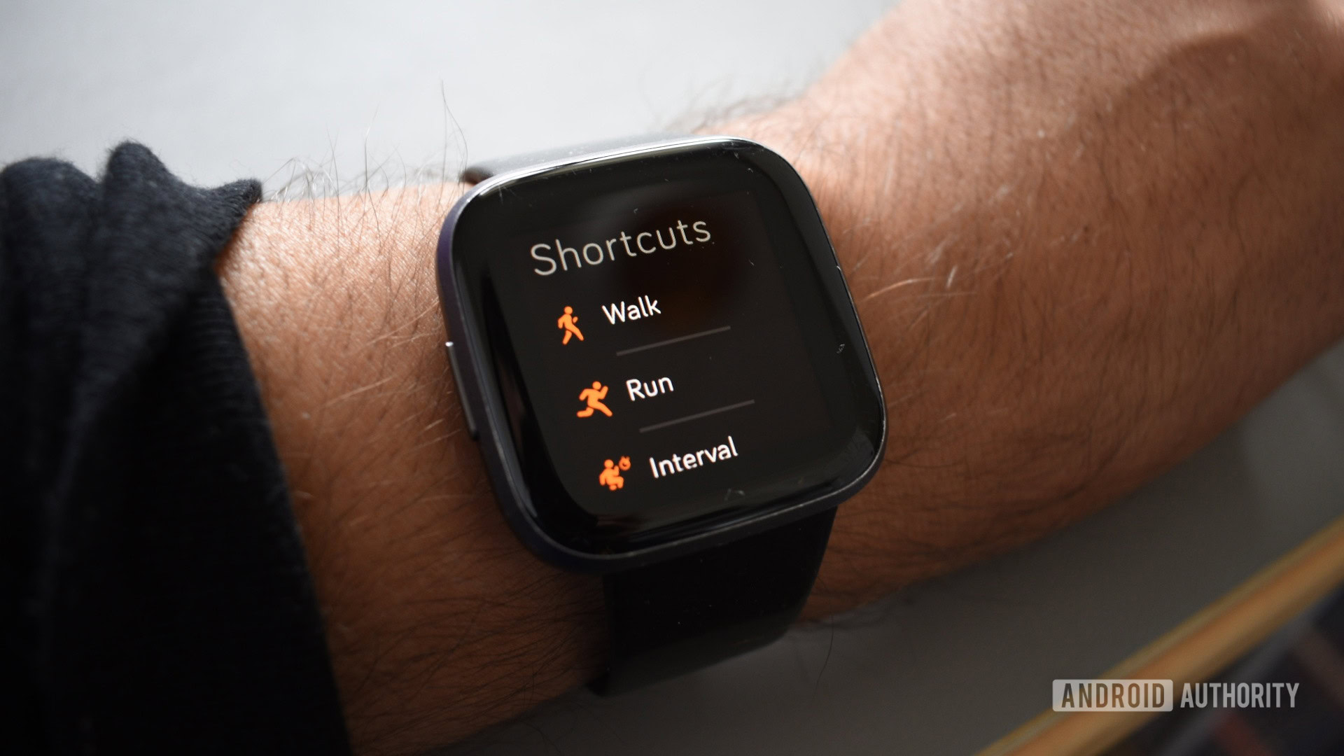 fitbit versa 2 exercise shortcuts