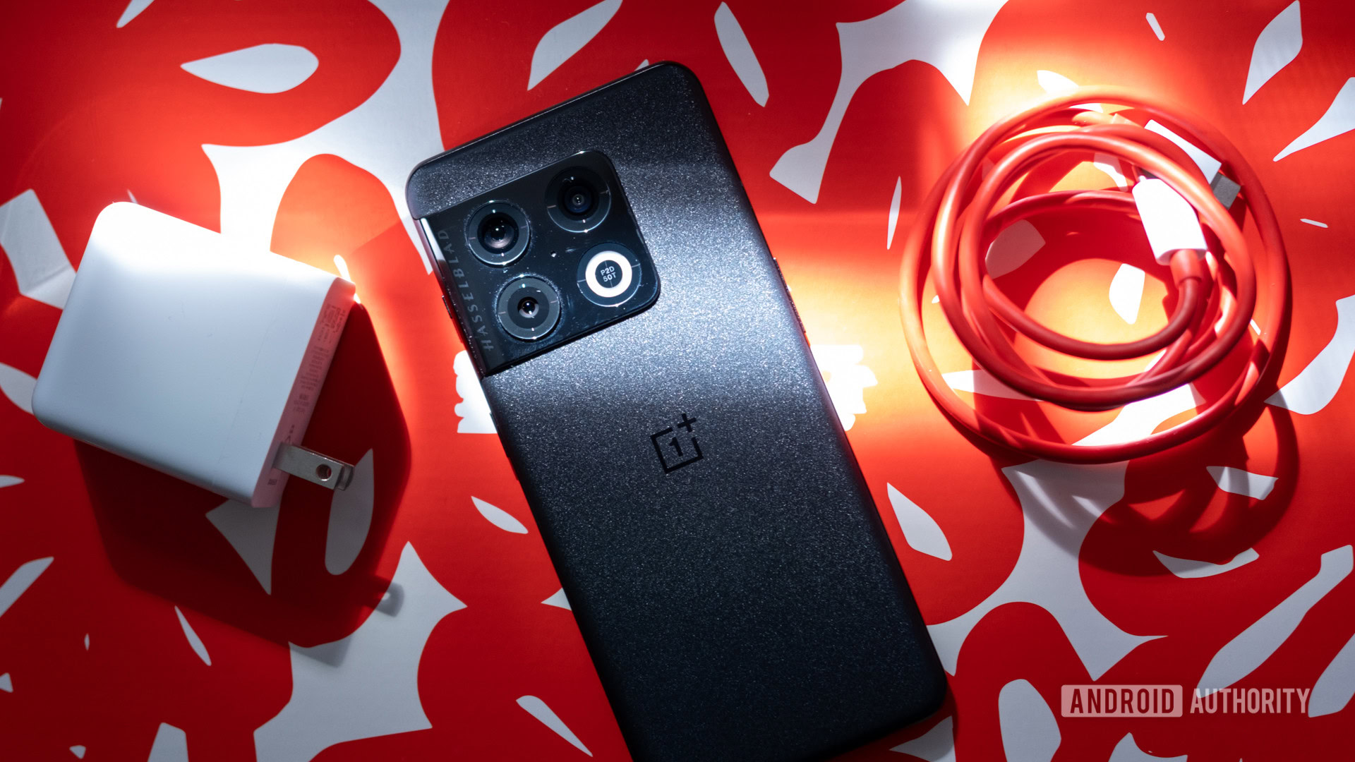 oneplus 10 pro back with accessories