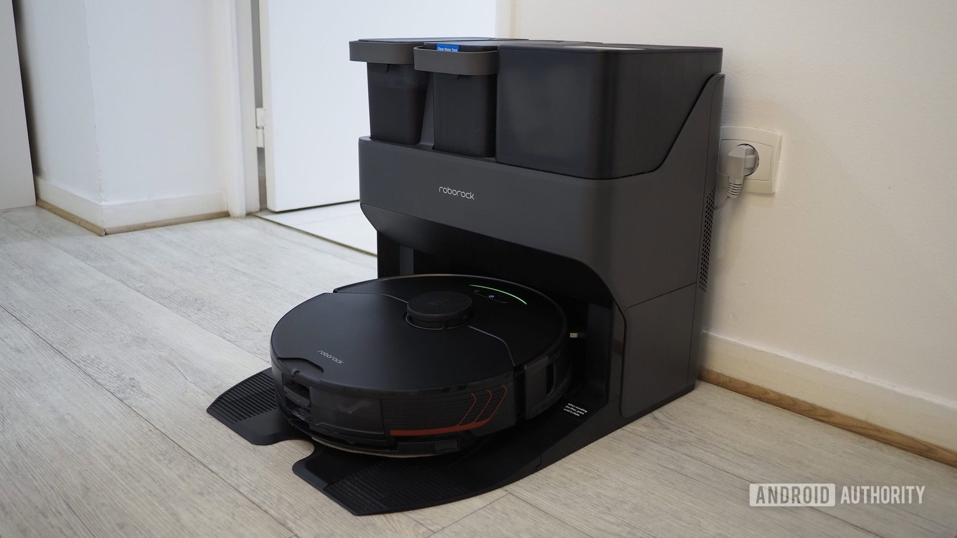 The indulgent robot vacuum for lazy folks