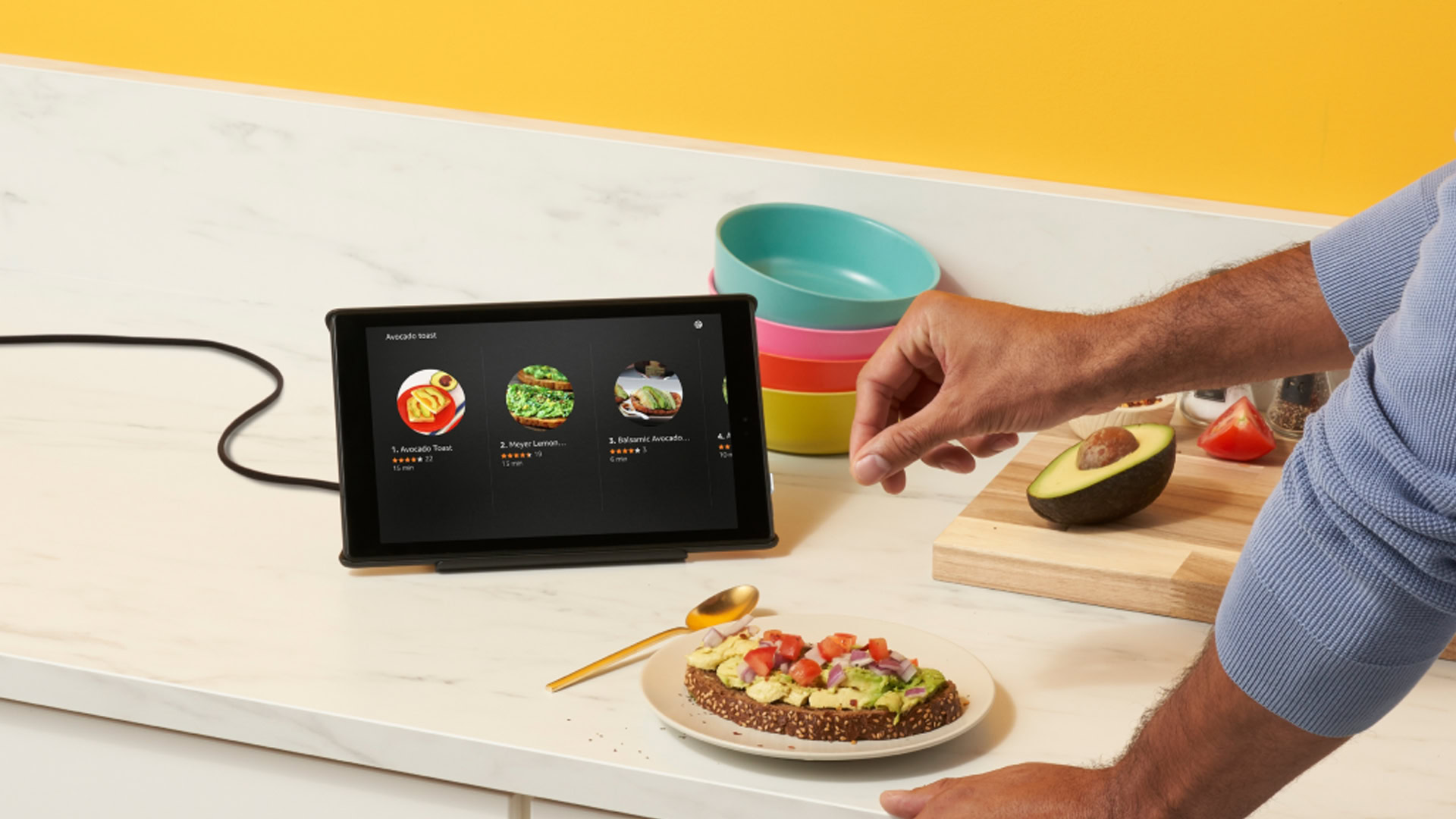 An Amazon Fire tablet in Show Mode