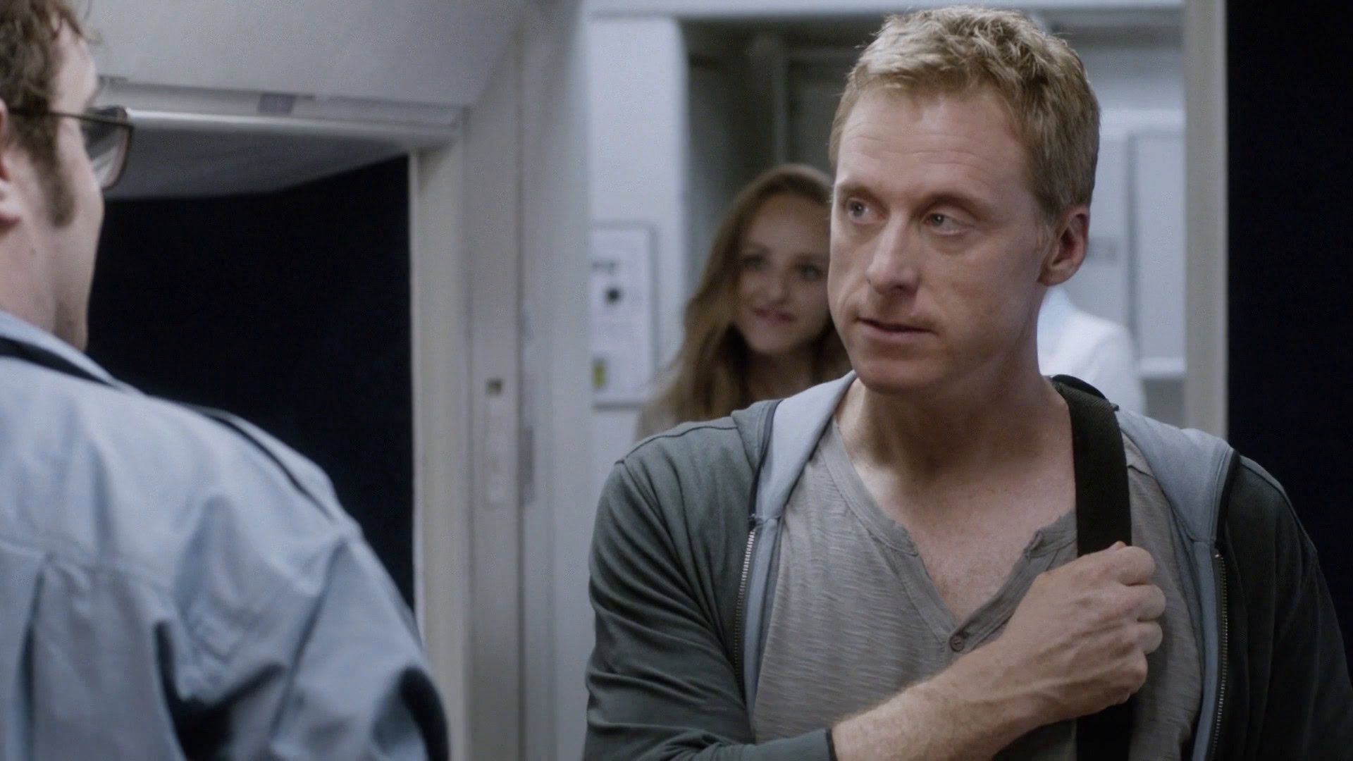 Alan Tudyk in Con Man