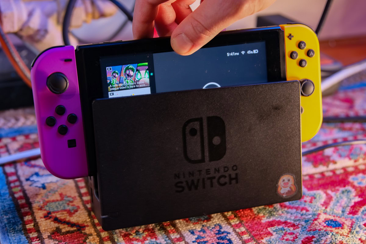 dock the nintendo switch to make the connection