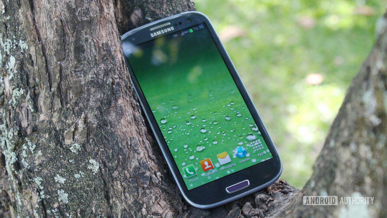 The Samsung Galaxy S3 is 10 years old now A tale of a different time