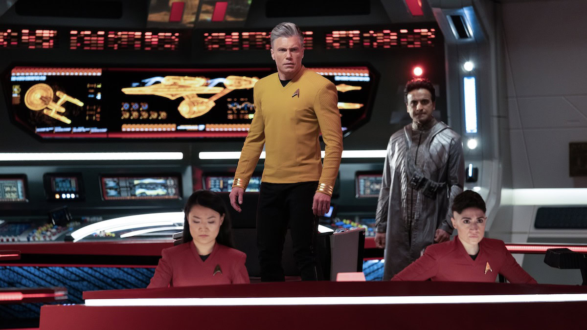 Rong Fu as Mitchell, Anson Mountain as Pike, Hussein Madhavji as Elder Gamal, and Melissa Navia as Ortegas at Star Trek Guest New Worlds - Weekly TV Bing