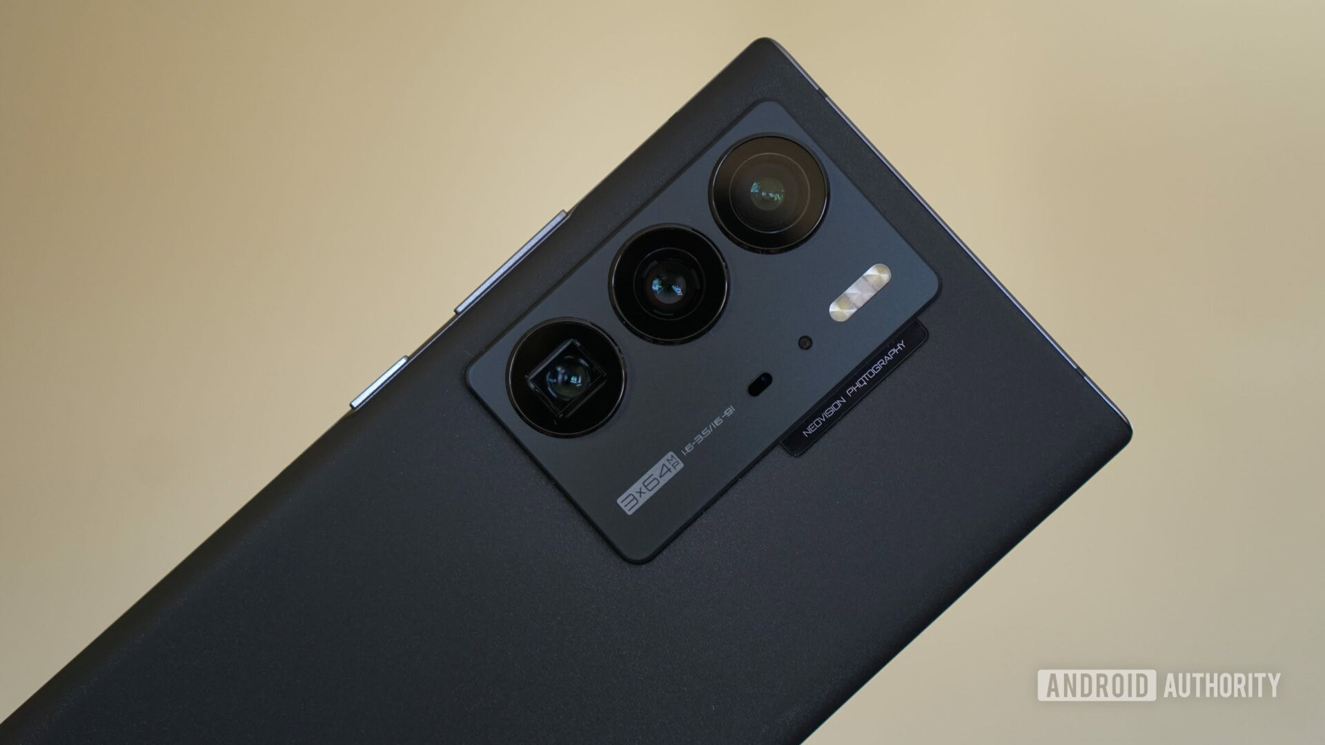 ZTE Axon 40 Ultra back of phone lenses