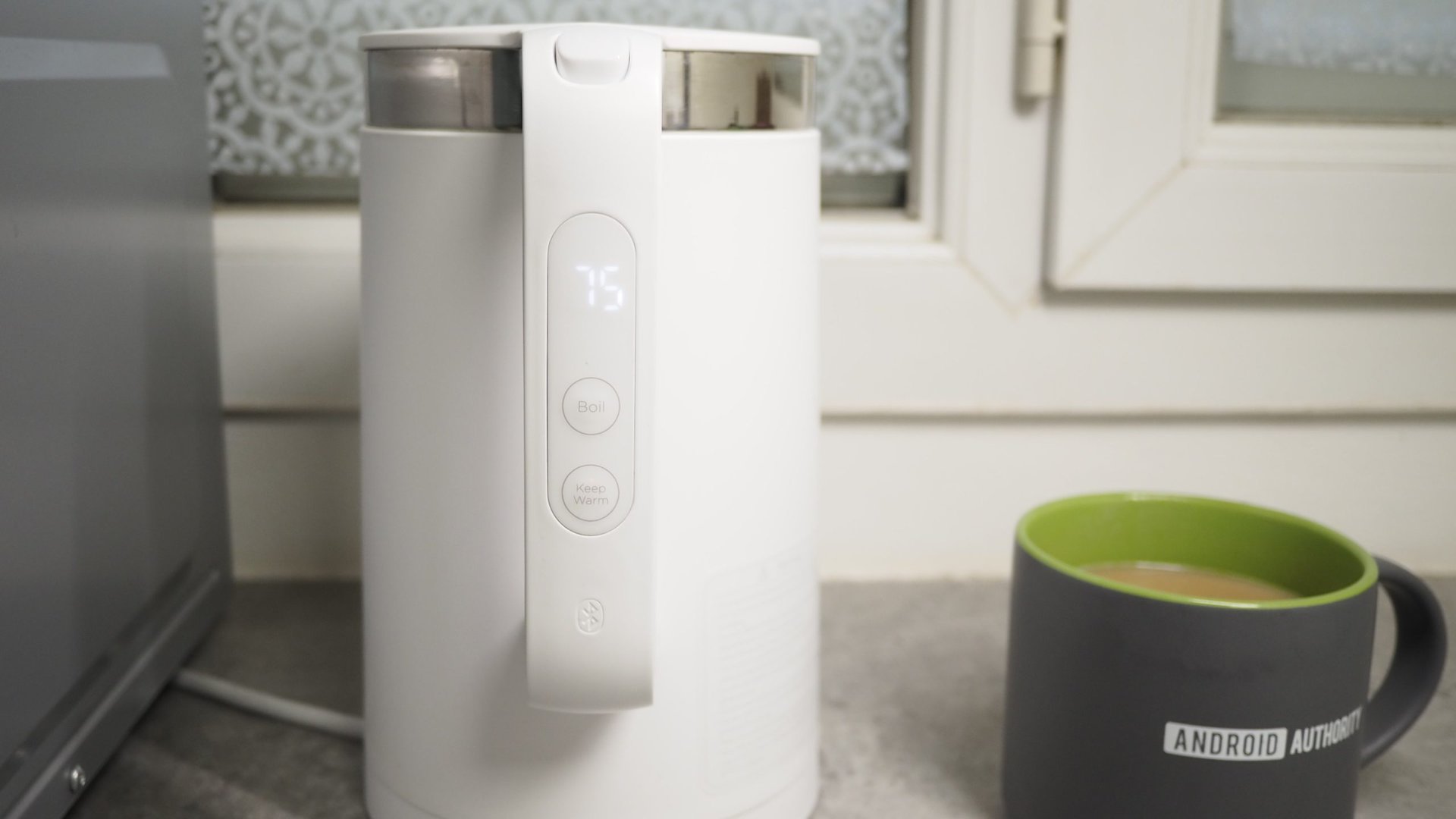 Xiaomi Mi Smart Kettle Pro focus on digital temperature and buttons