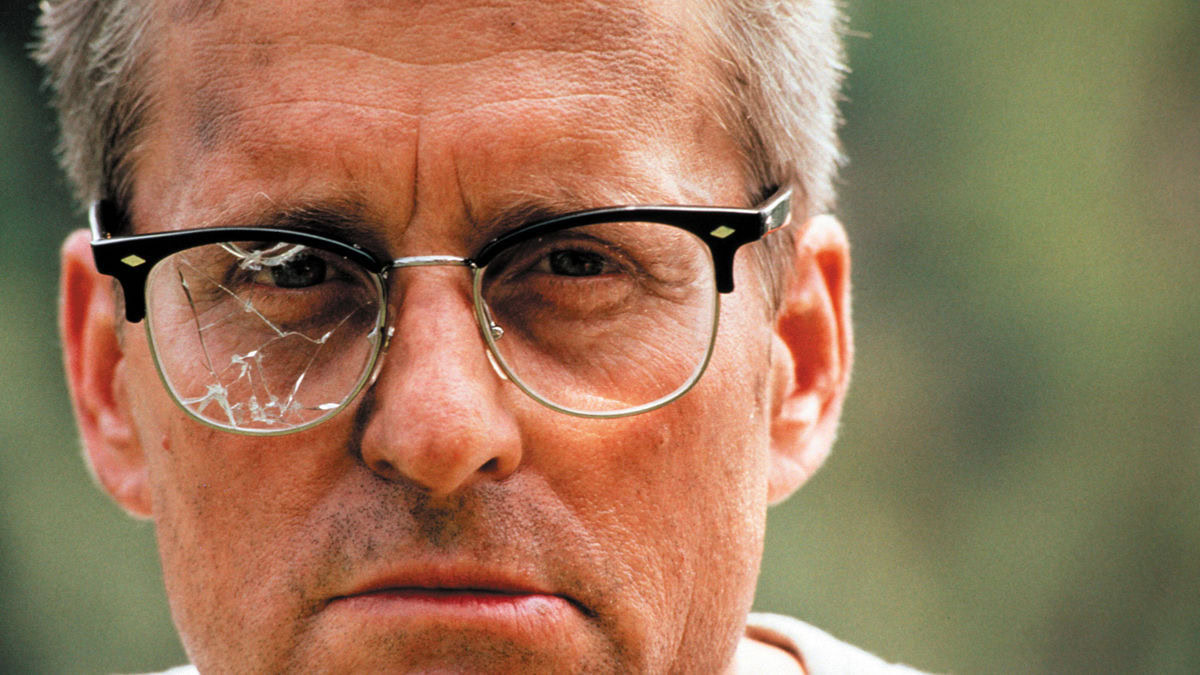 Michael Douglas with broken glasses in Falling Down