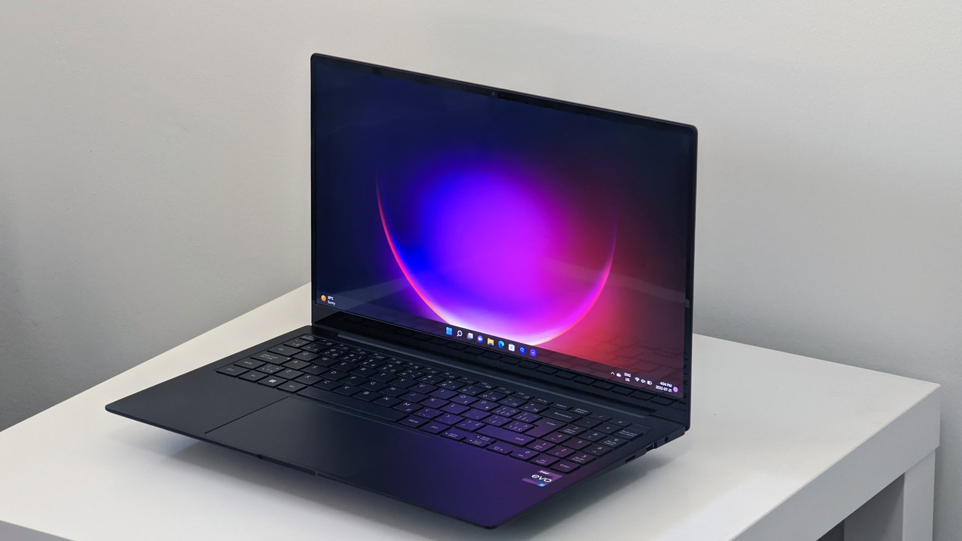 Samsung galaxy book 2pro screen