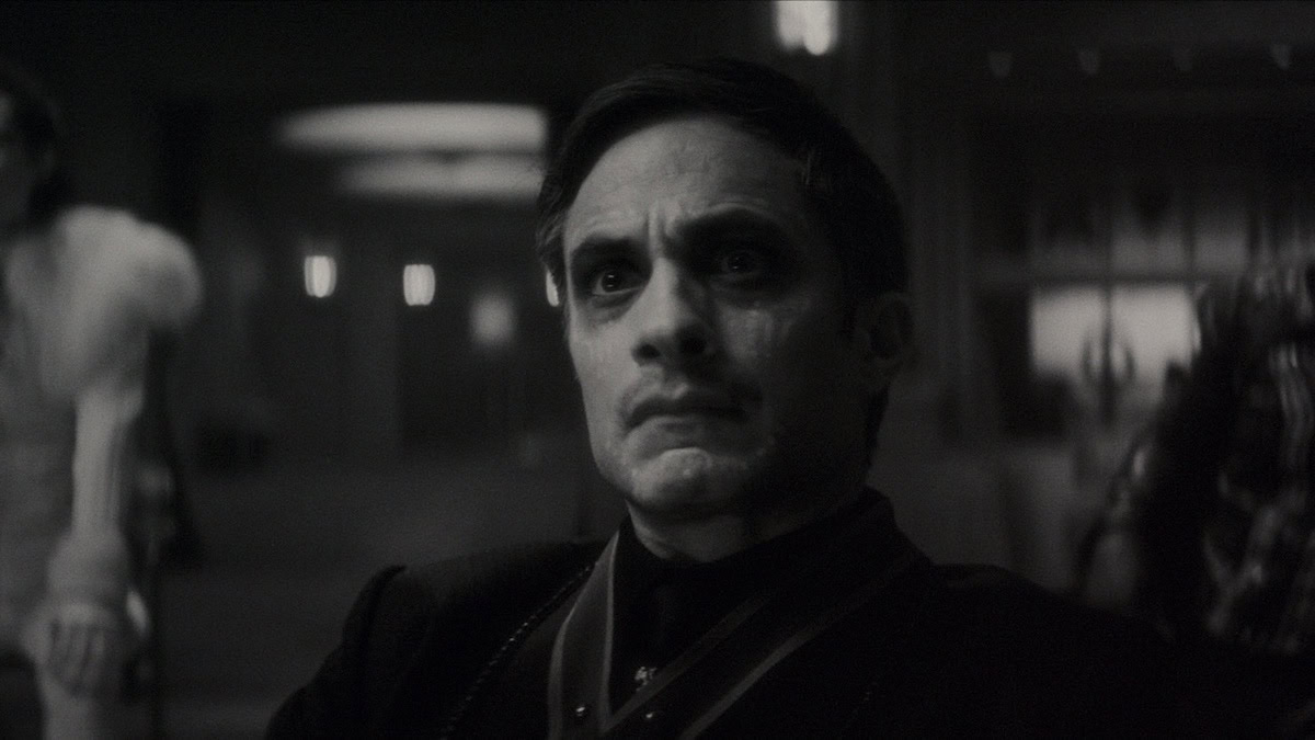 Gael García Bernal in black and white in Werewolf by Night