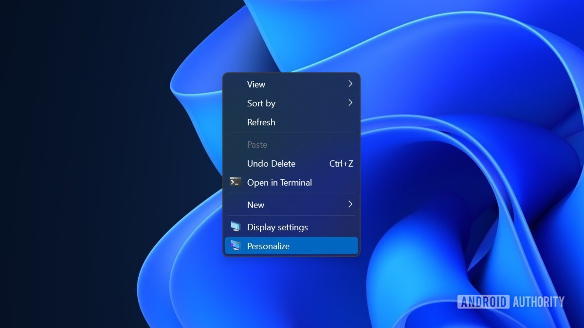Windows 11 right click personalize