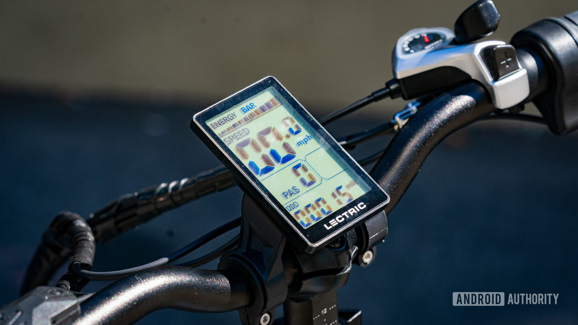 electric bike display on handlebars