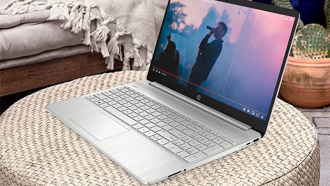 HP 15.6 inch Laptop Promo Image 2
