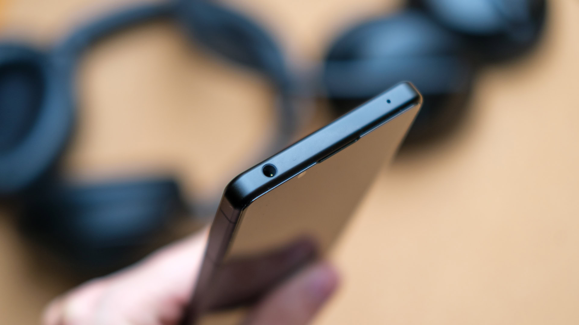 The Best Phones With A Headphone Jack Samsung Sony Google More