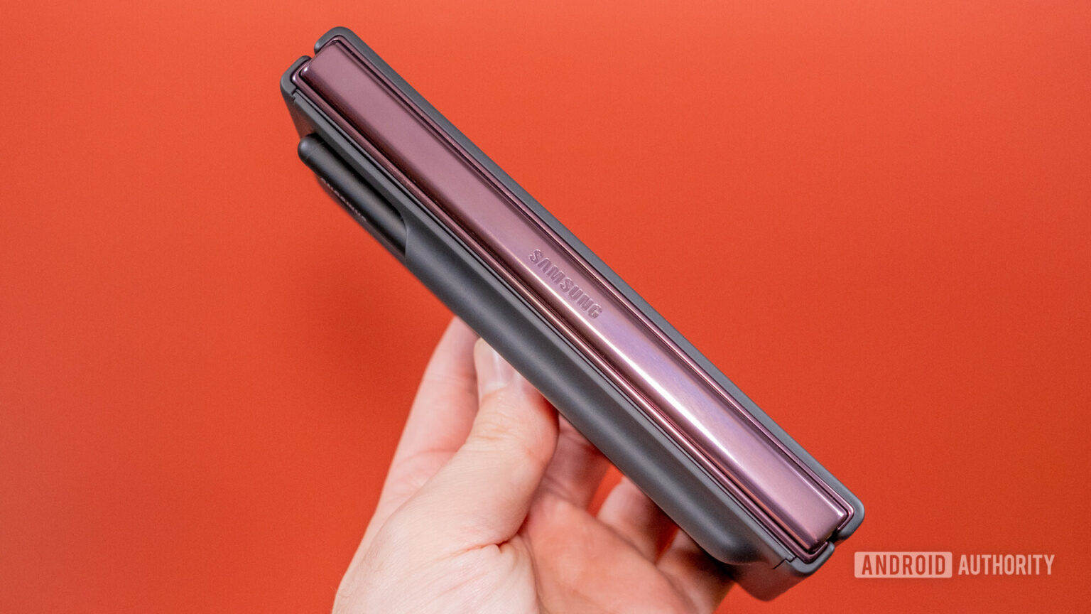 The Galaxy Z Fold 5 should have an S Pen slot