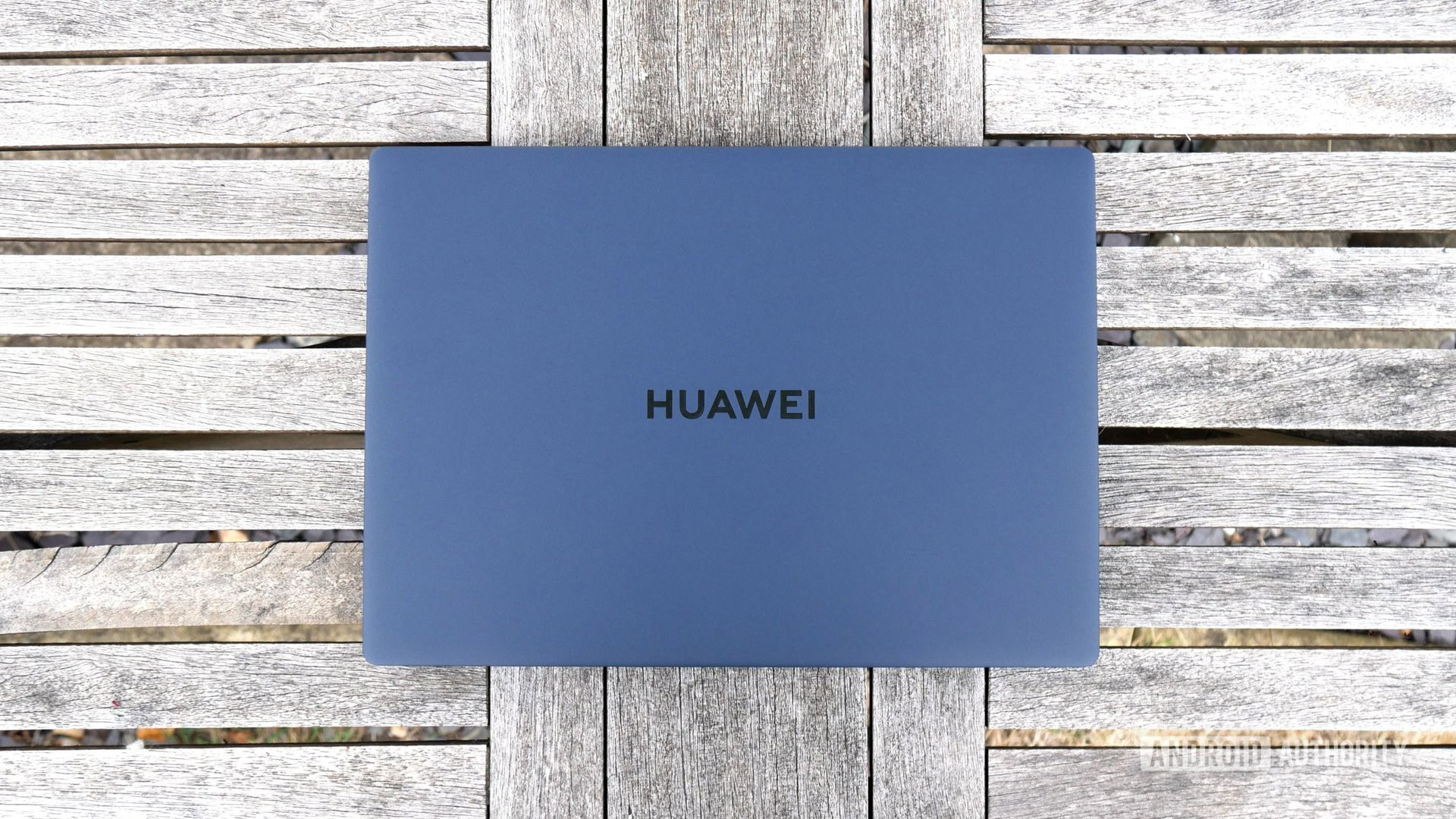 huawei matebook x pro 2022 12th gen intel top 2