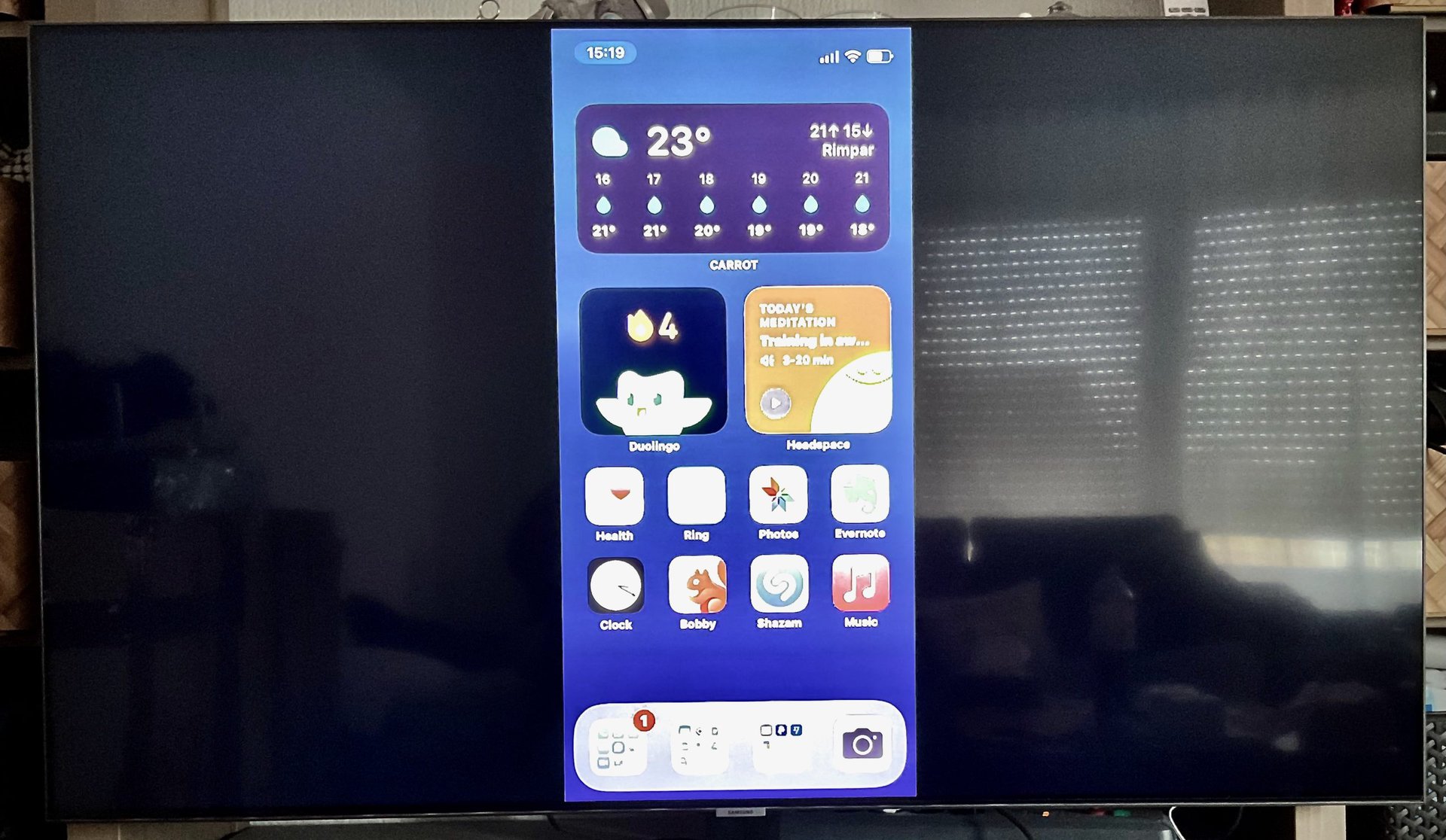 iphone screen mirrored to TV