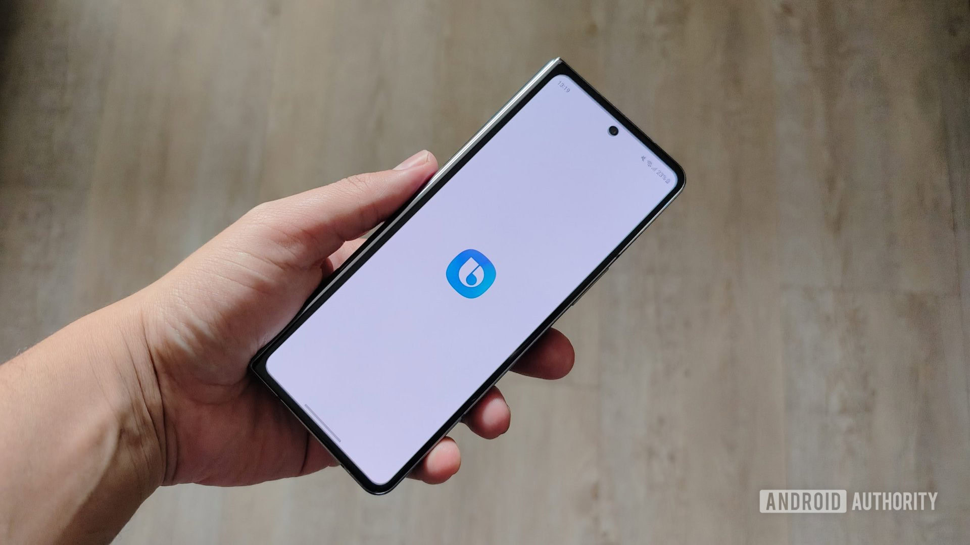 Bixby en un Galaxy Z Fold 4