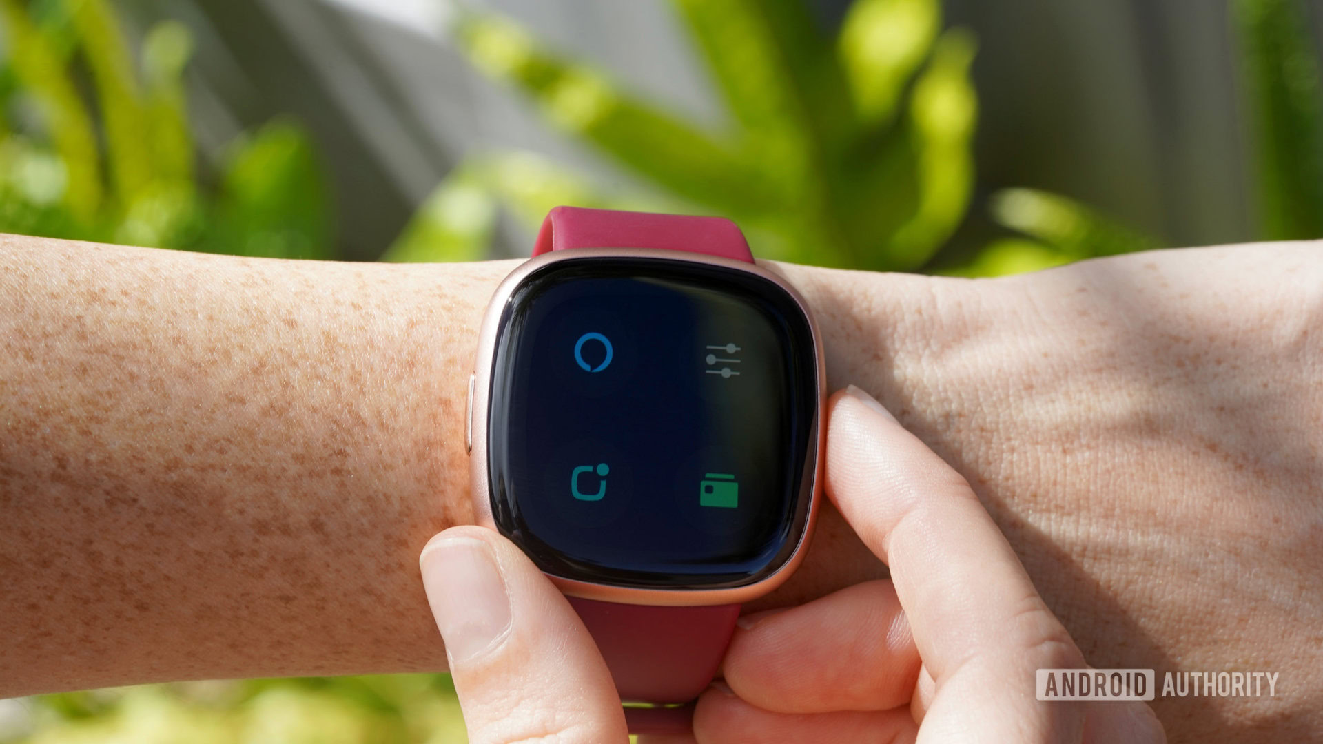 Fitbit Versa 4 review