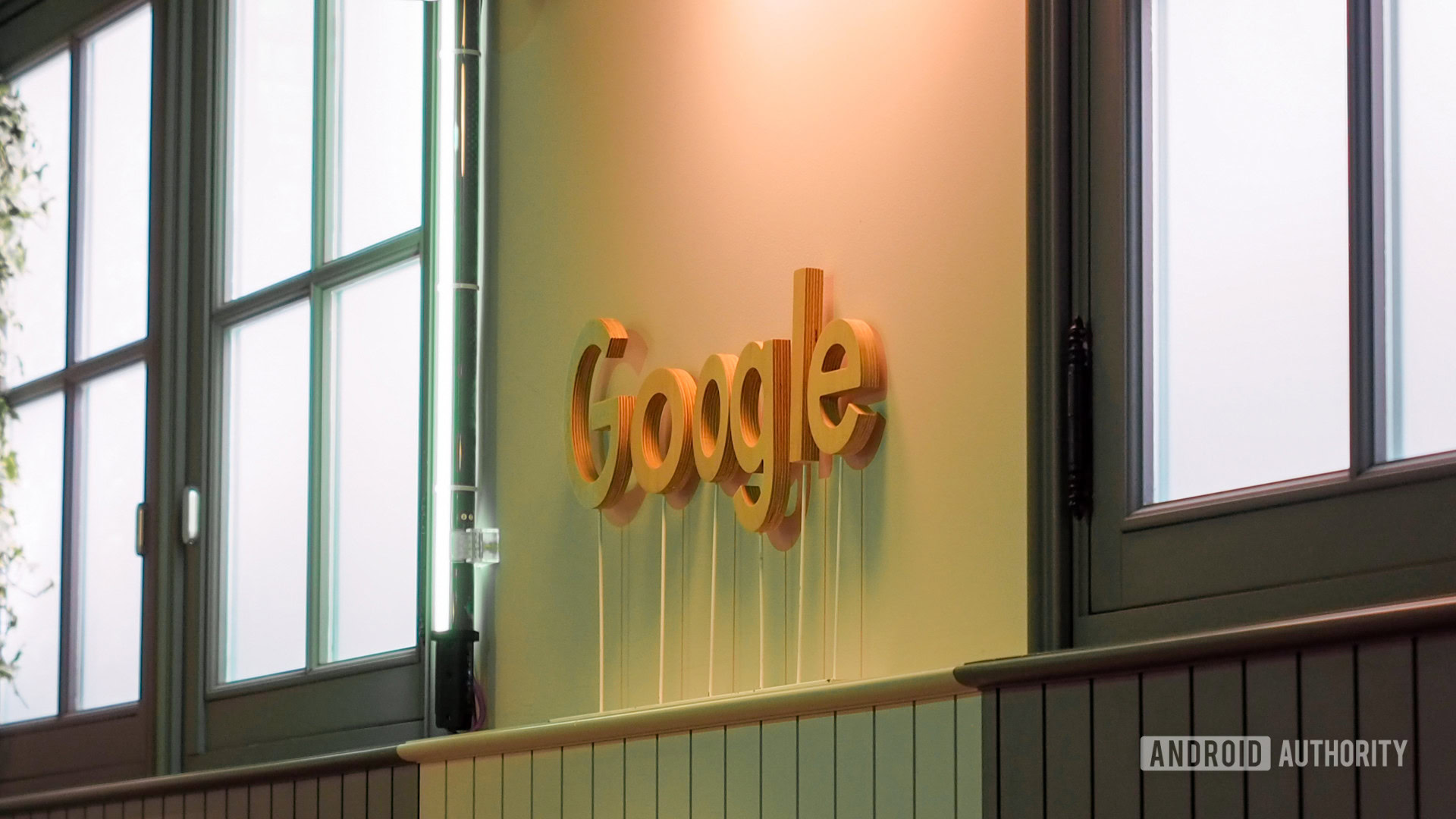 Google logo lights