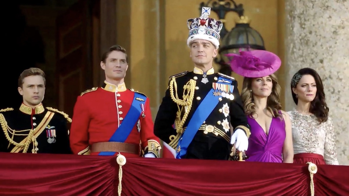 The Royals - pertunjukan seperti mahkota