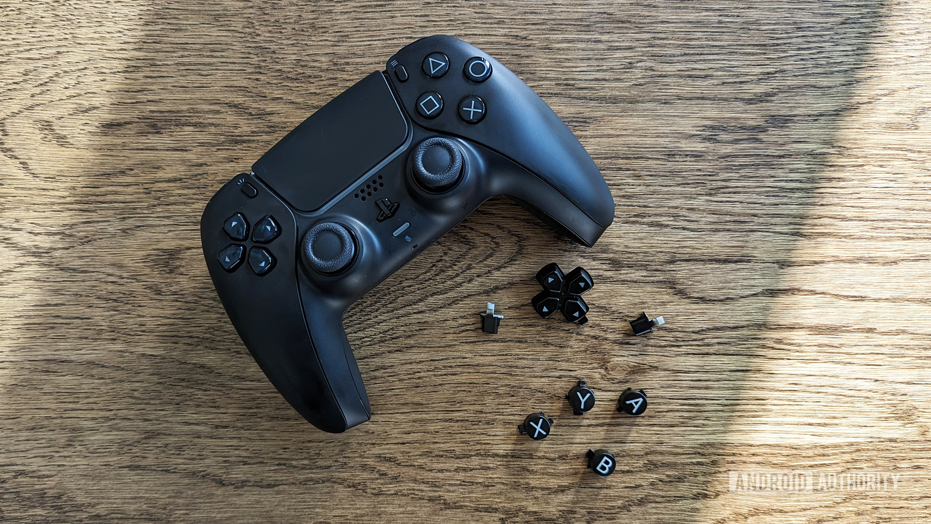 Customize your DualSense with the Xbox buttons