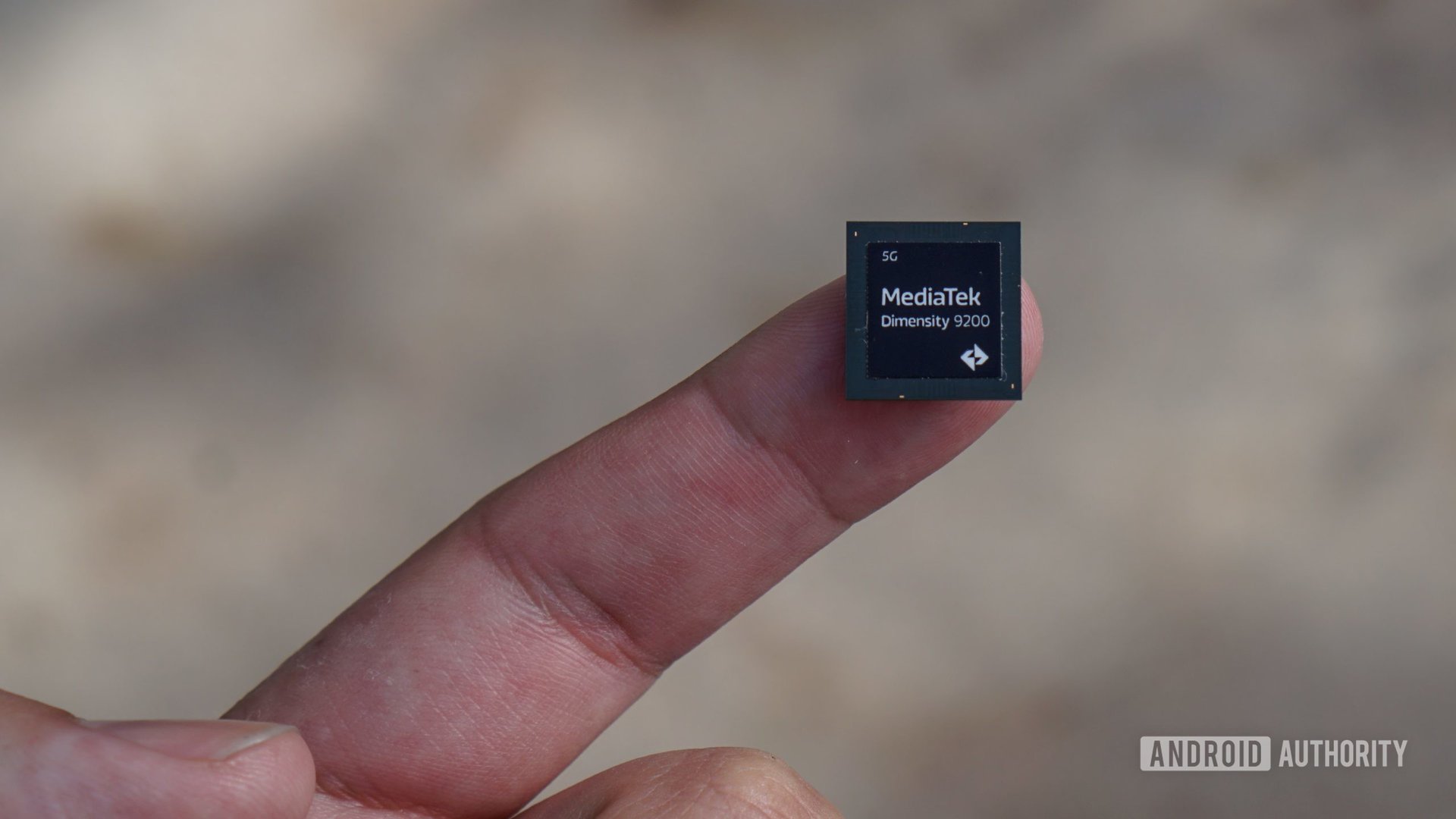 MediaTek Dimensity 9200 dummy chip on finger