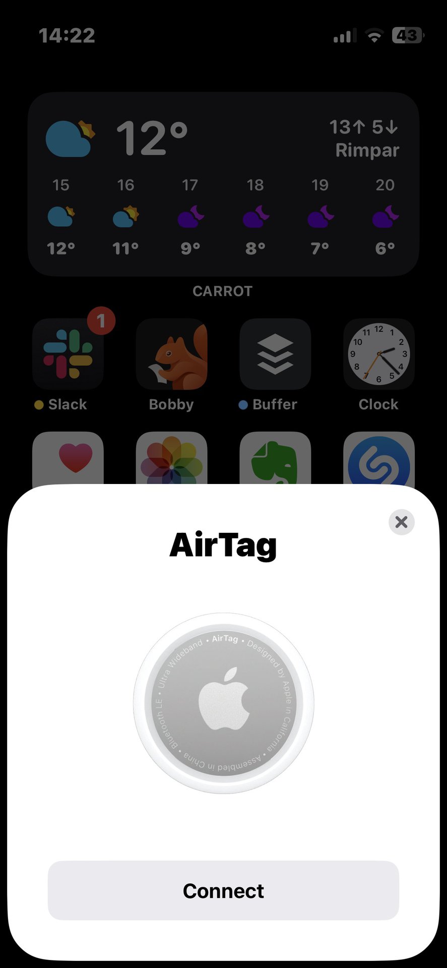airtag iphone detect