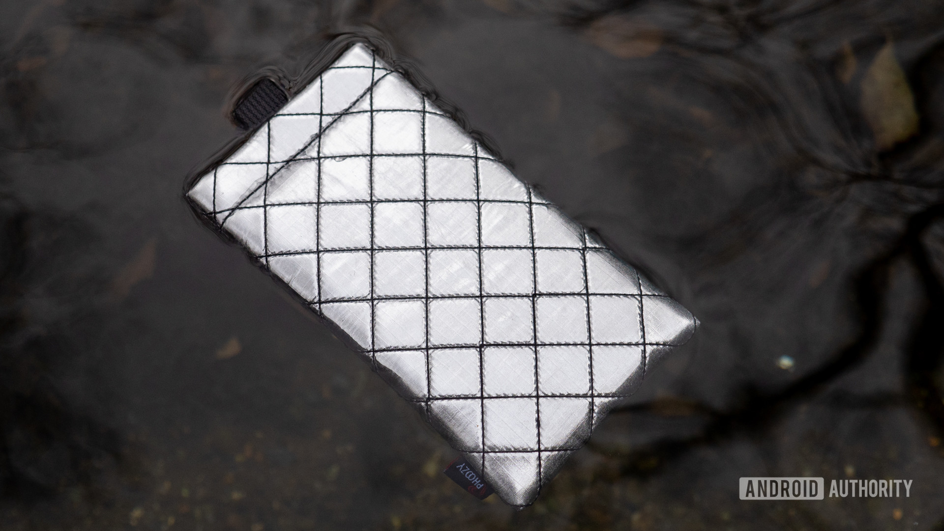phoozy thermal phone pouch float