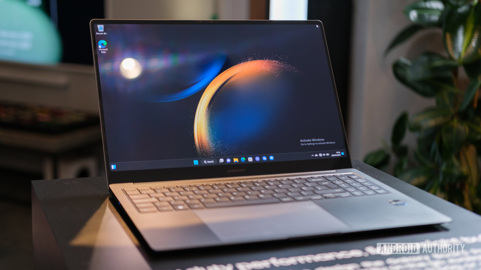 SAMSUNG Galaxy Book 3 Ultra 16 3K AMOLED  