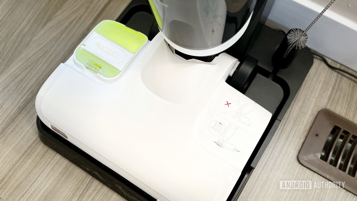 Roborock Dyad Pro review: A smart vac and mop without robot prices