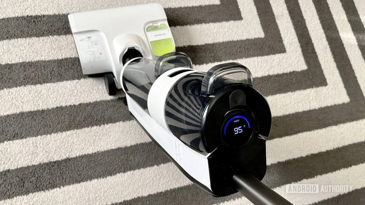 Roborock Dyad Pro review: A smart vac and mop without robot prices